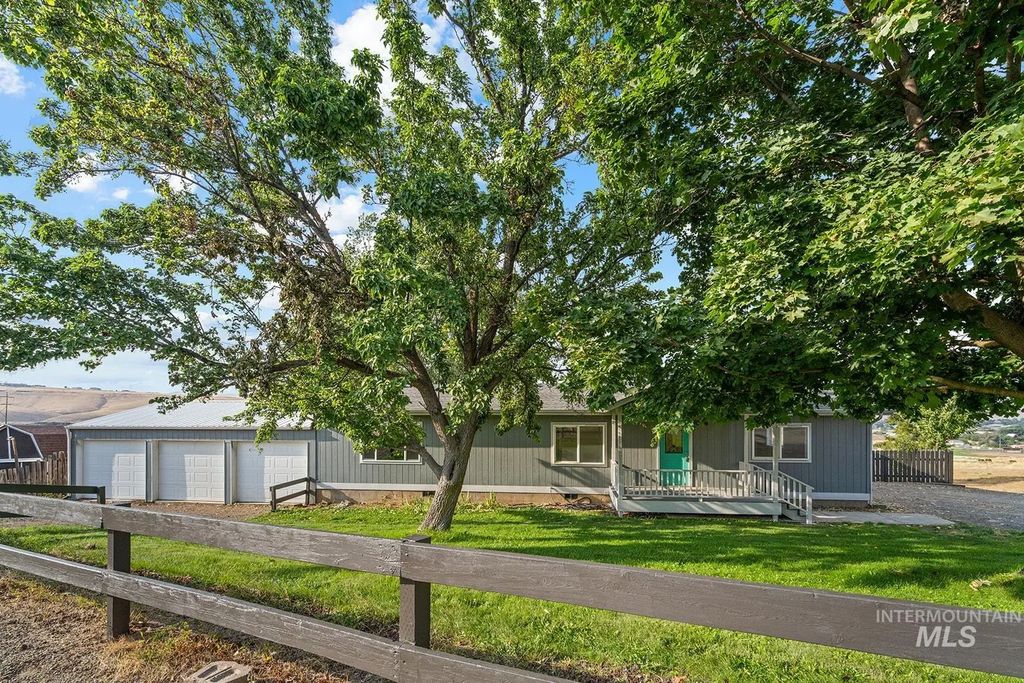 2750 9th Avenue, Clarkston