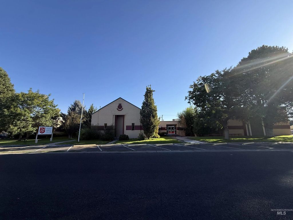348 4th Ave N, Twin Falls
