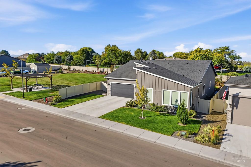 5416 Sparky Ave, Caldwell