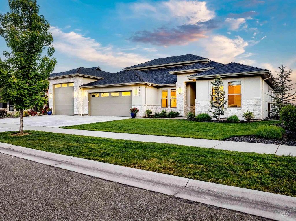 3505 W Barefoot Street, Eagle