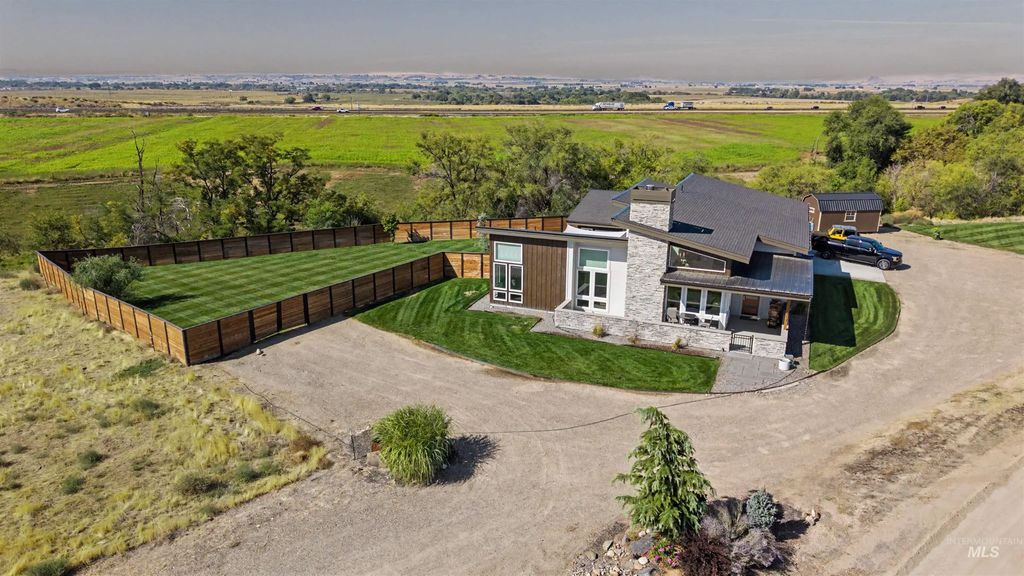 6657 S Whitley, Fruitland