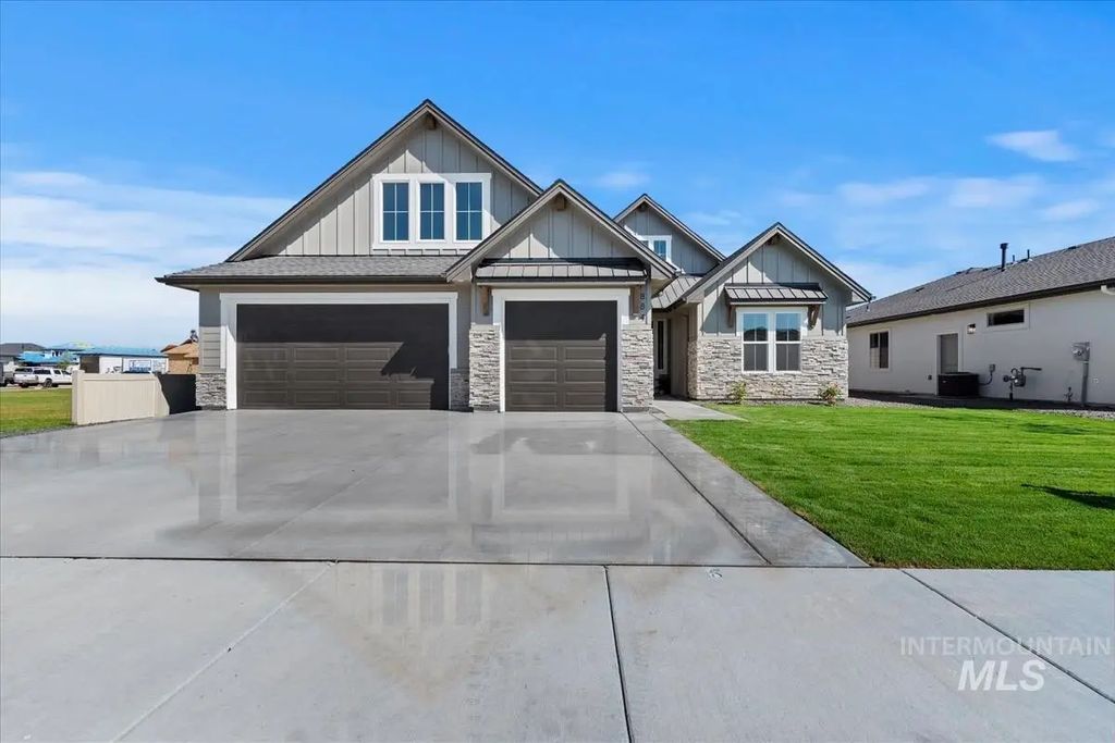 1974 W Smokey Lake Dr., Meridian