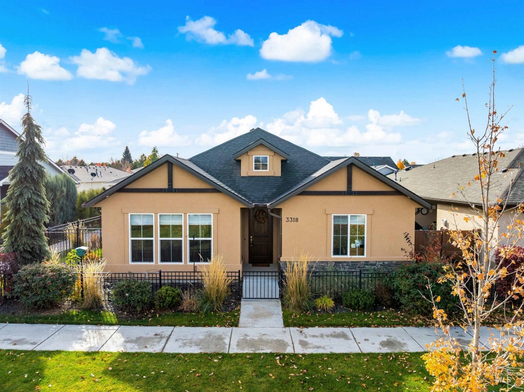 3318 N Park Crossing Ave, Meridian