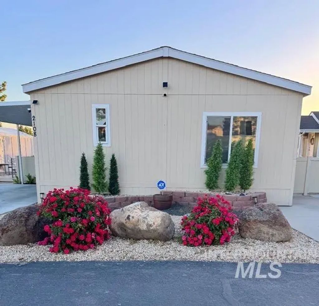 2108 E Blue Spruce Ln #188, Boise