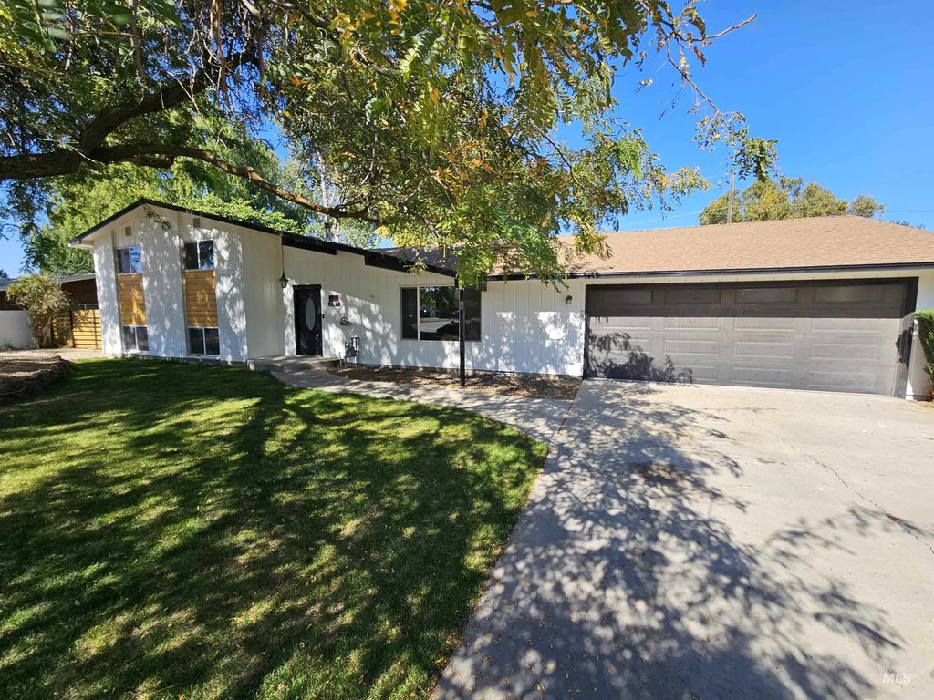 307 Windsor Dr, Caldwell