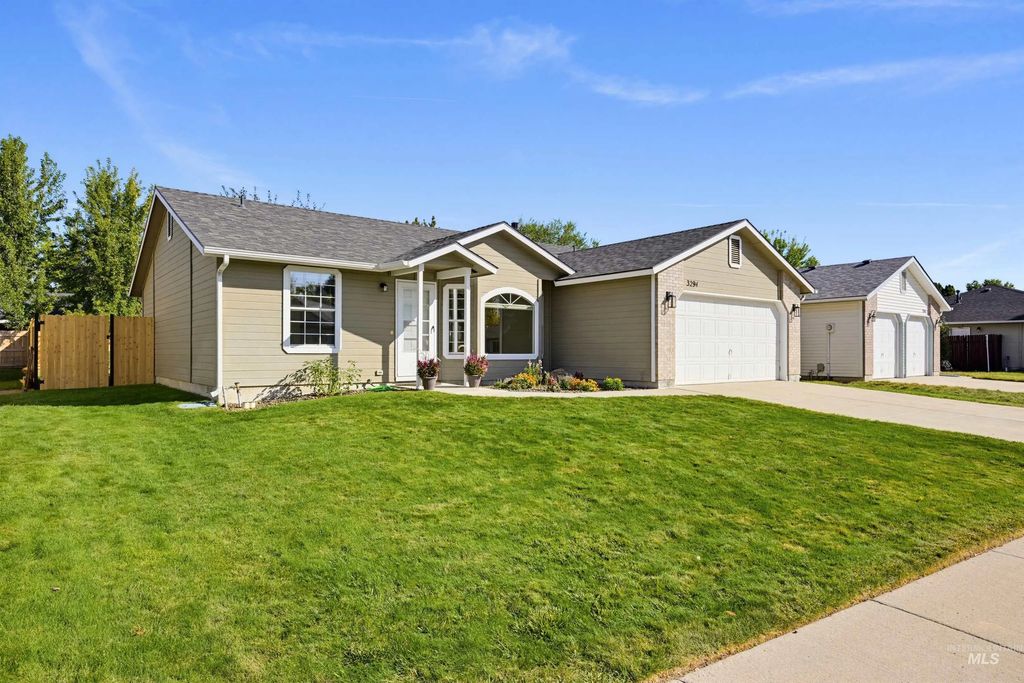 3294 Aubrietta, Boise