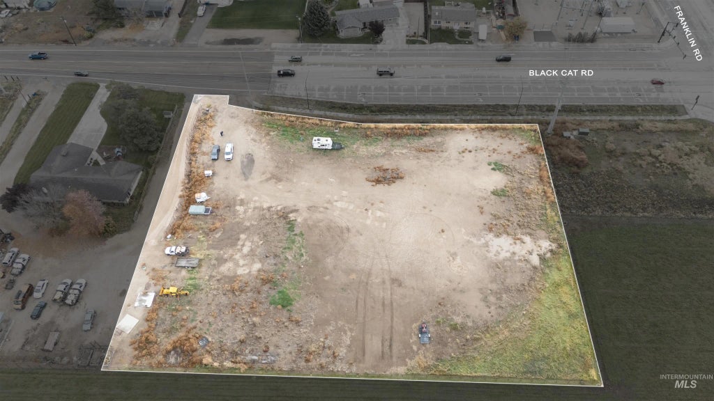 119 N Black Cat Rd, Meridian