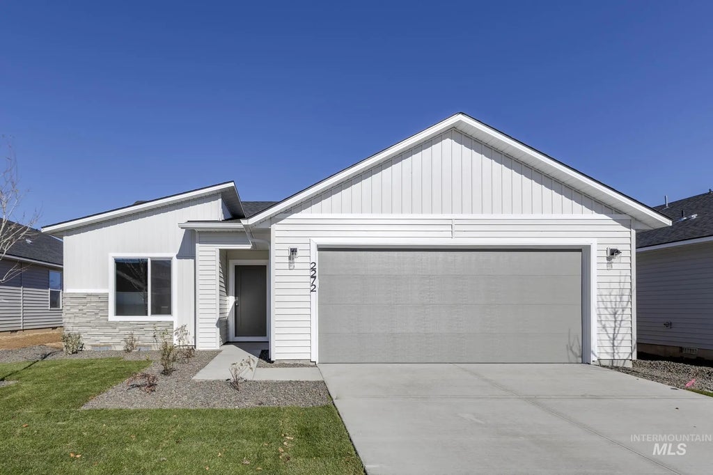 2272 W Penstemon St, Kuna