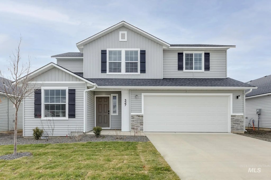 327 N Cranesbill Ave, Kuna