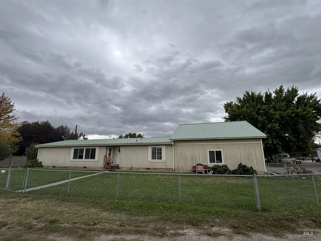 923 Colorado Street, Gooding
