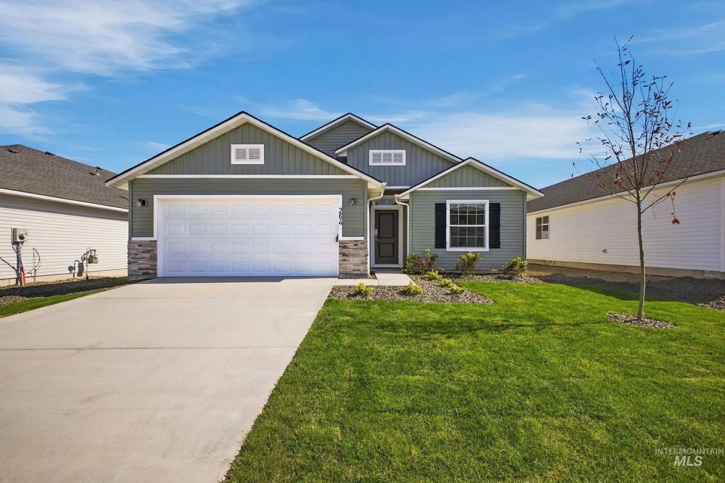 264 N Tideberry Ave, Kuna