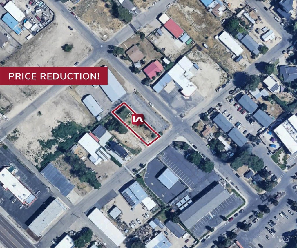 118 E 33rd St., Garden City