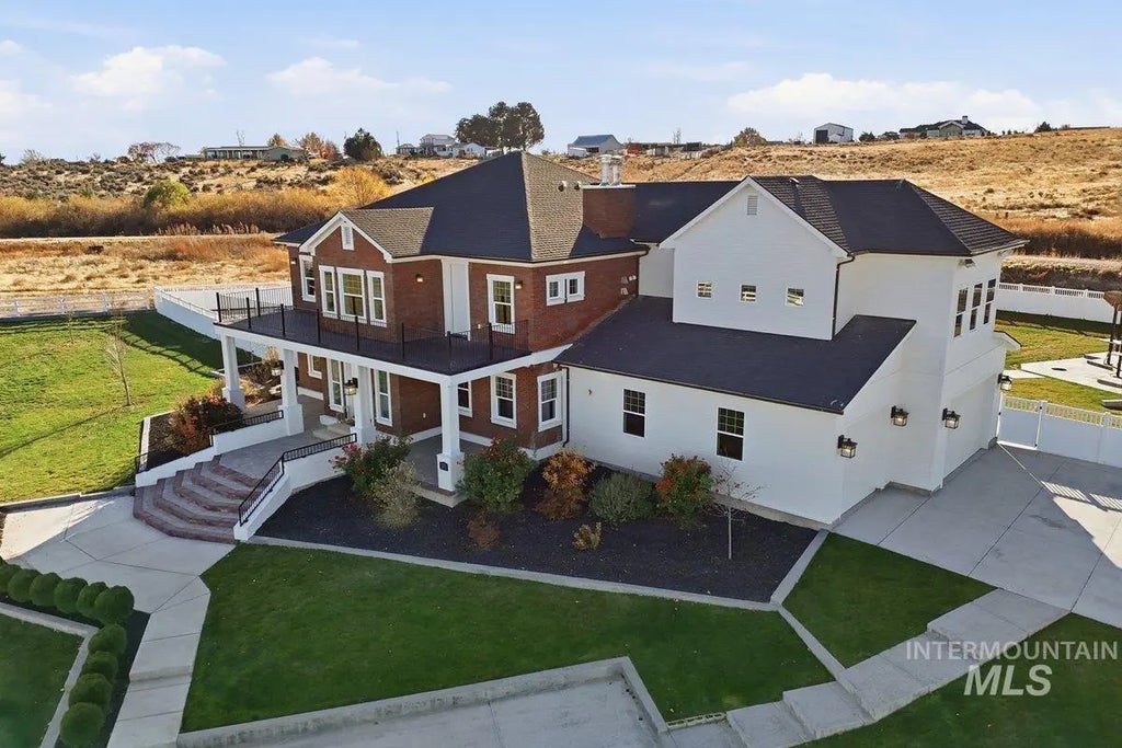 12401 Equestrian Way, Nampa