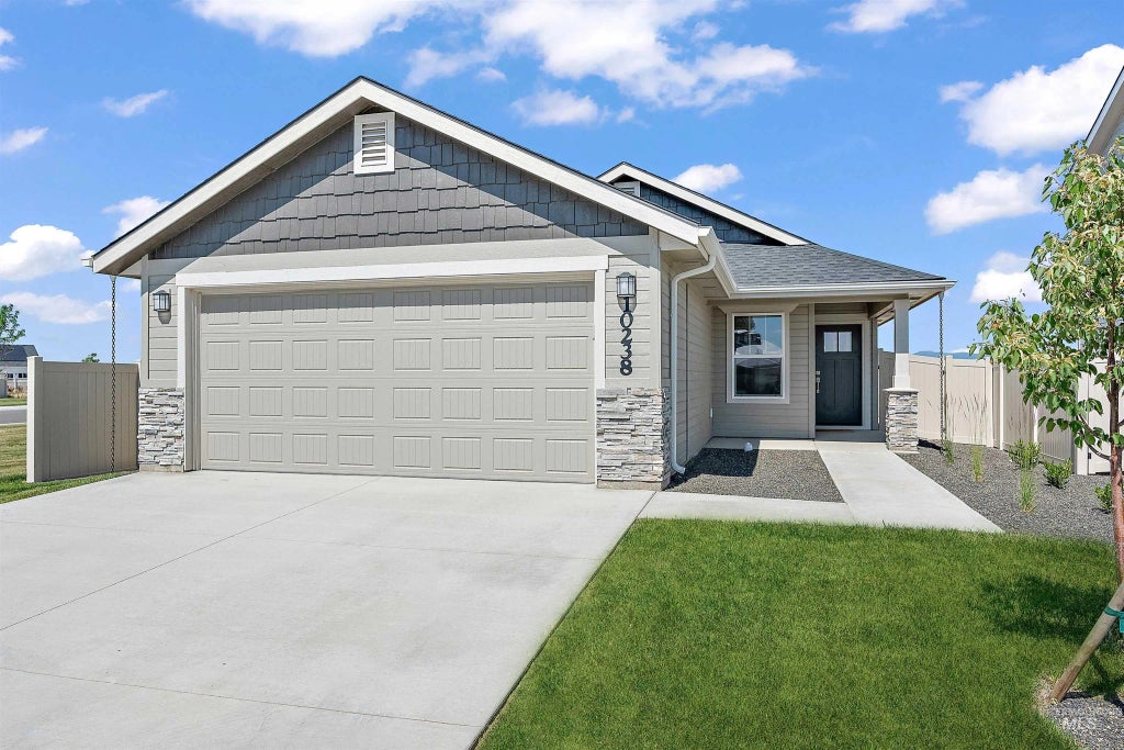 10095 Longtail Drive, Nampa