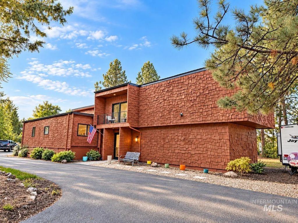 7255 W Diamond St, Boise