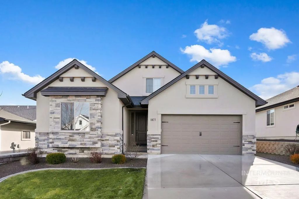 1477 W Tenzing St, Nampa