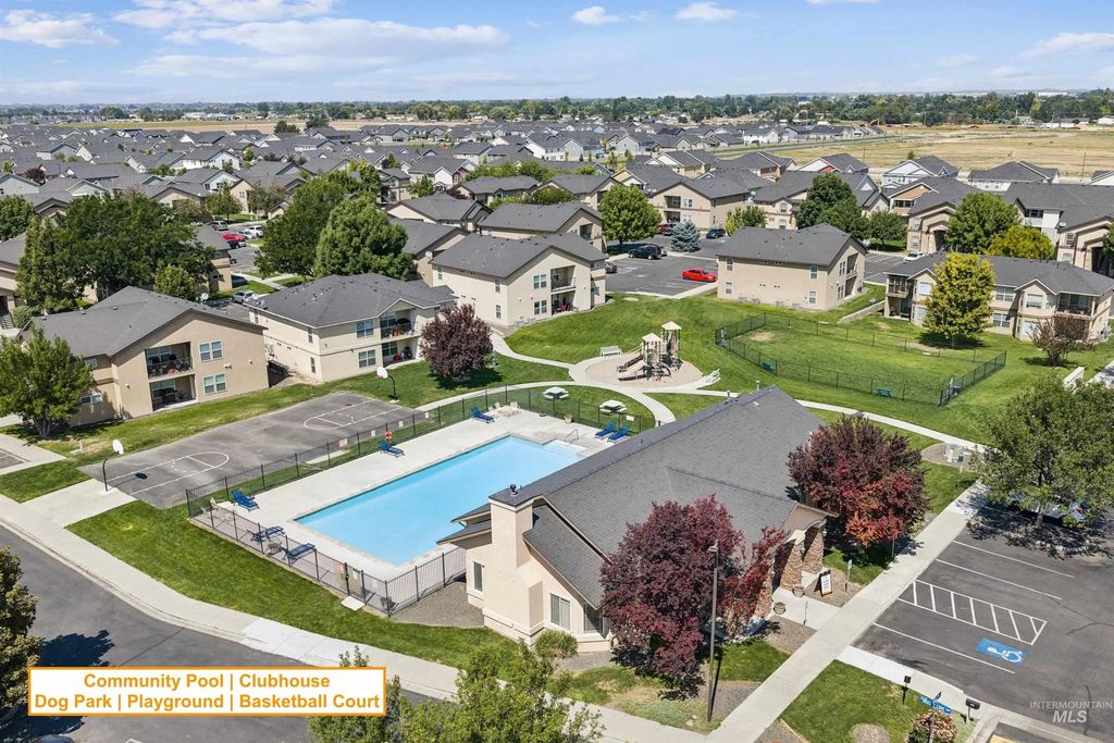 11187 W Brassy Cove Loop, Nampa