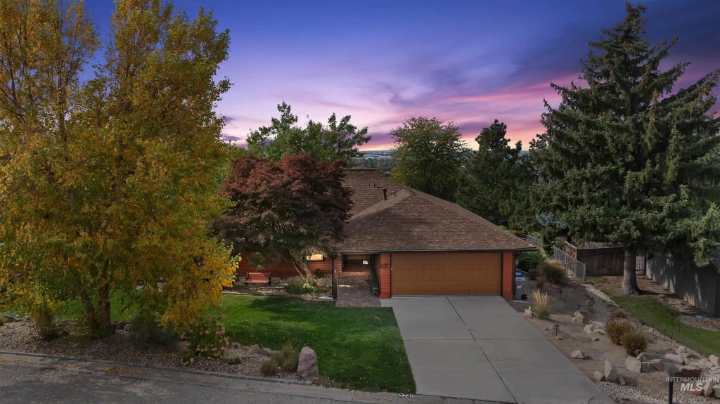 2241 S Ridgeview Way, Boise