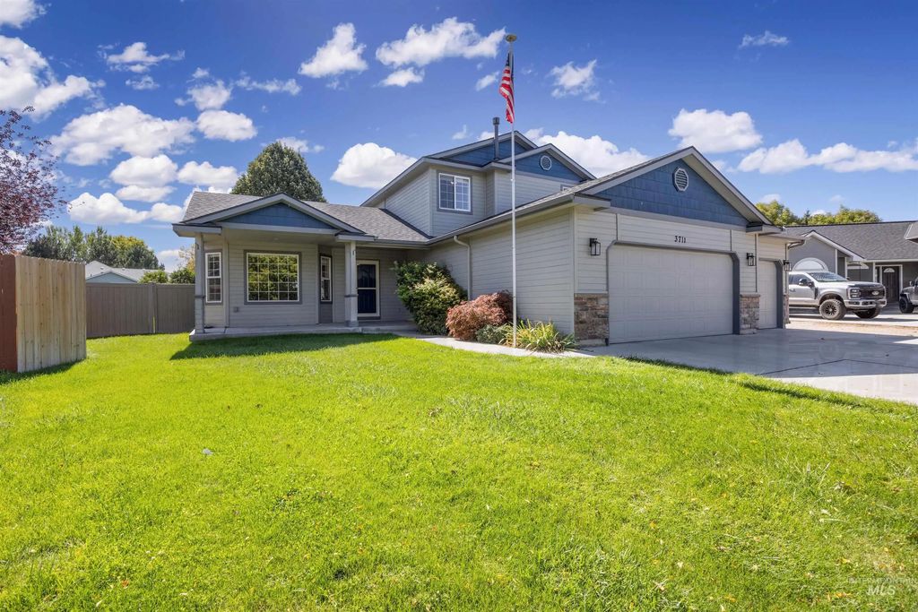 3711 E Sage Ct, Nampa