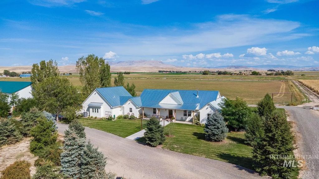 3500 Beacon, Emmett