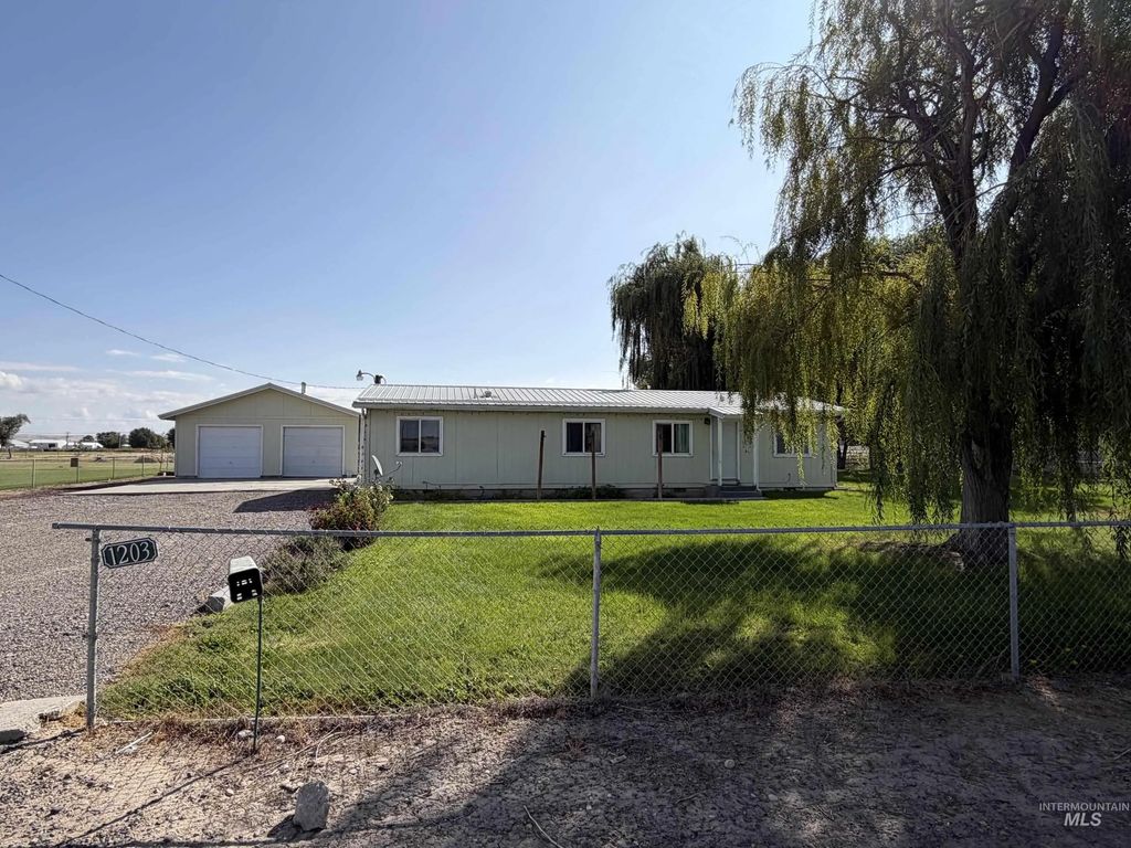 1203 Eelebach Way, Ontario