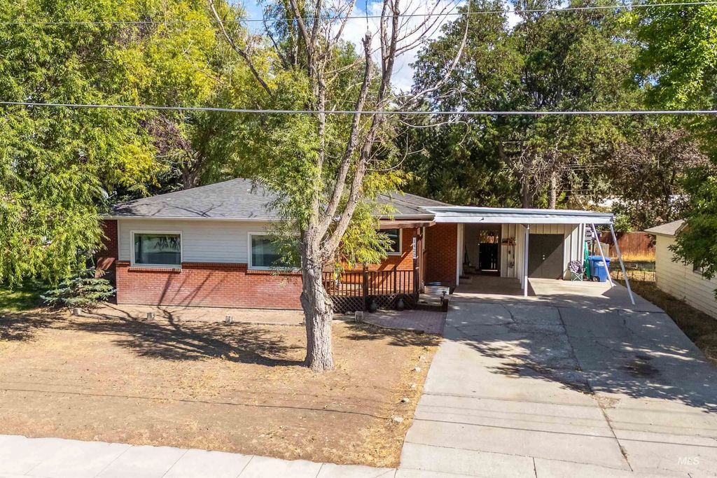 1422 N Fillmore Street, Jerome