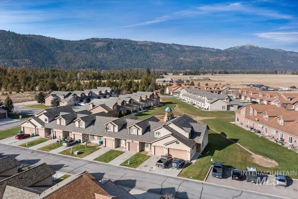 21 Mangum #7, Donnelly