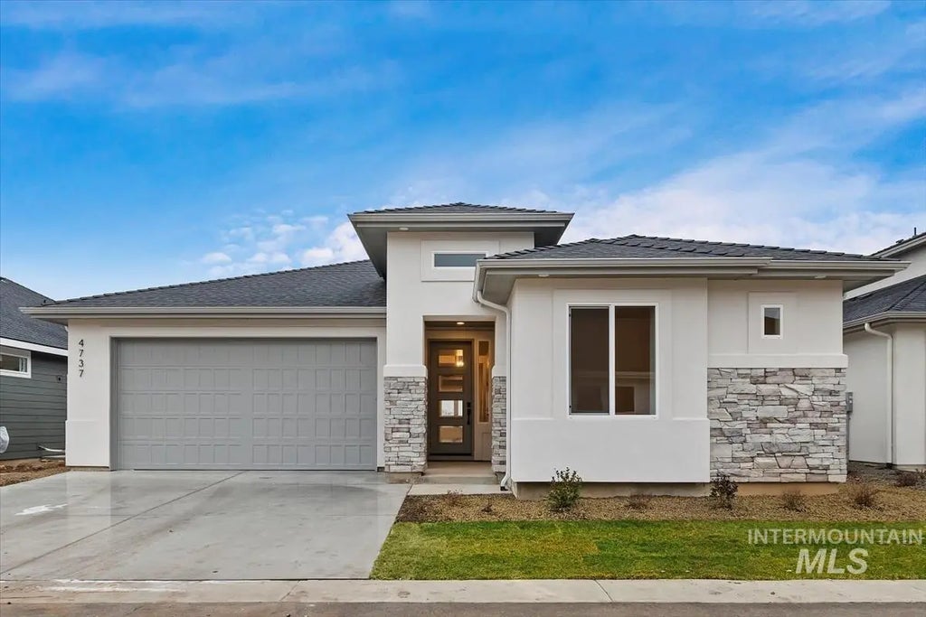 6616 N Good Dr, Eagle