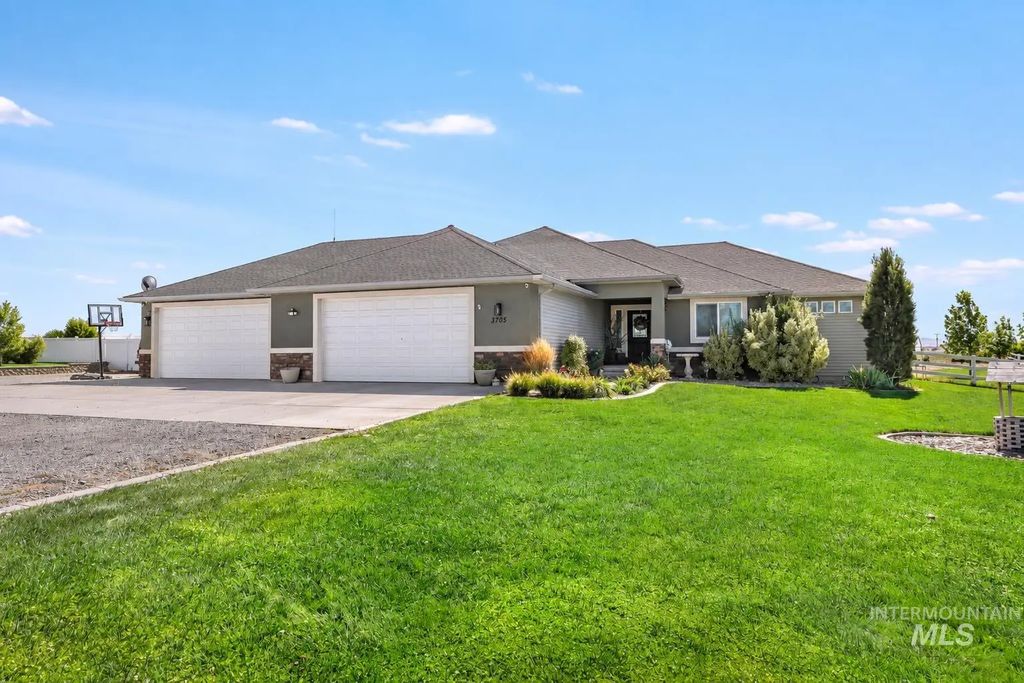 3705 E 3755 N, Kimberly