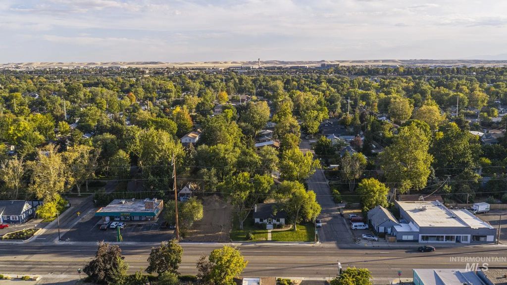 3113 W. Overland Road, Boise