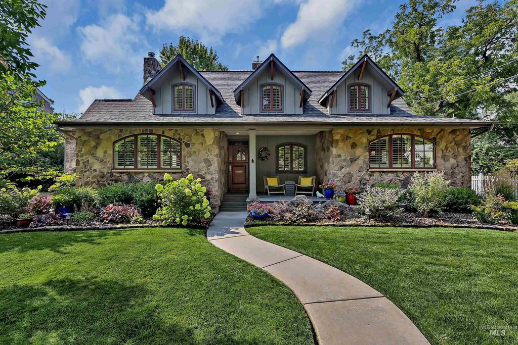 2005 W Grace St, Boise