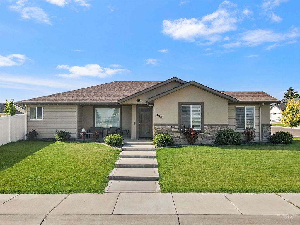 396 Sierra Rd, Twin Falls