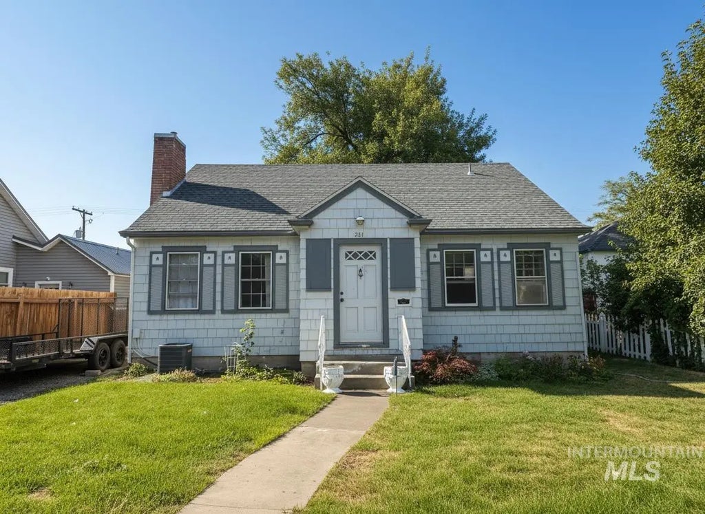 351 7th Avenue North, Twin Falls