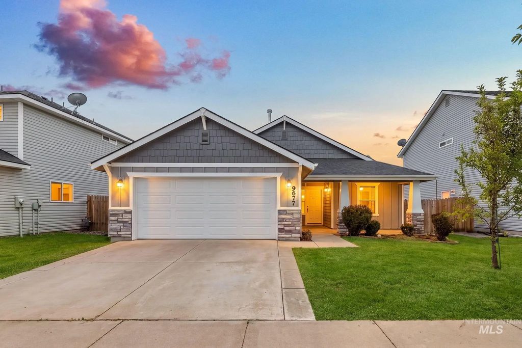 9677 W Stonewood Dr, Boise
