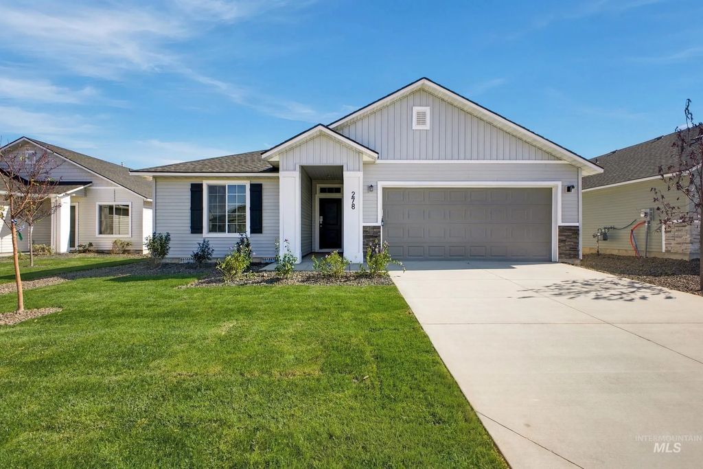 278 N Tideberry Ave, Kuna