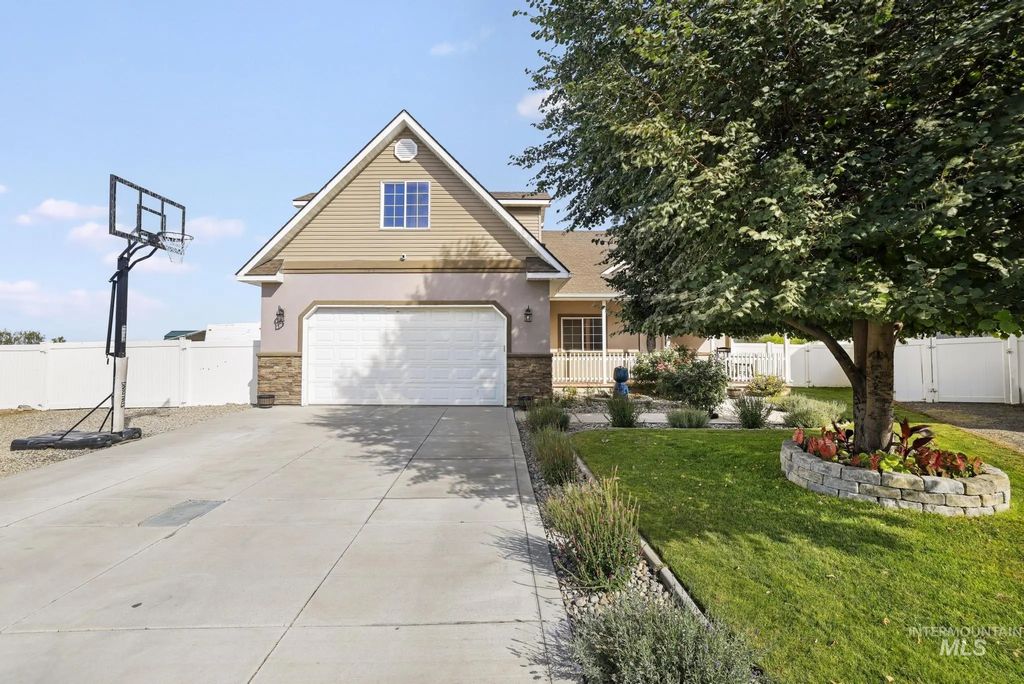 2213 Alex Dr, Filer
