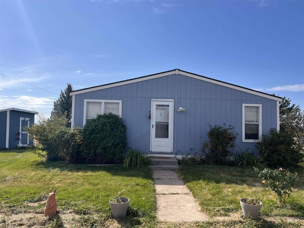 2173 S 1800 E, Gooding