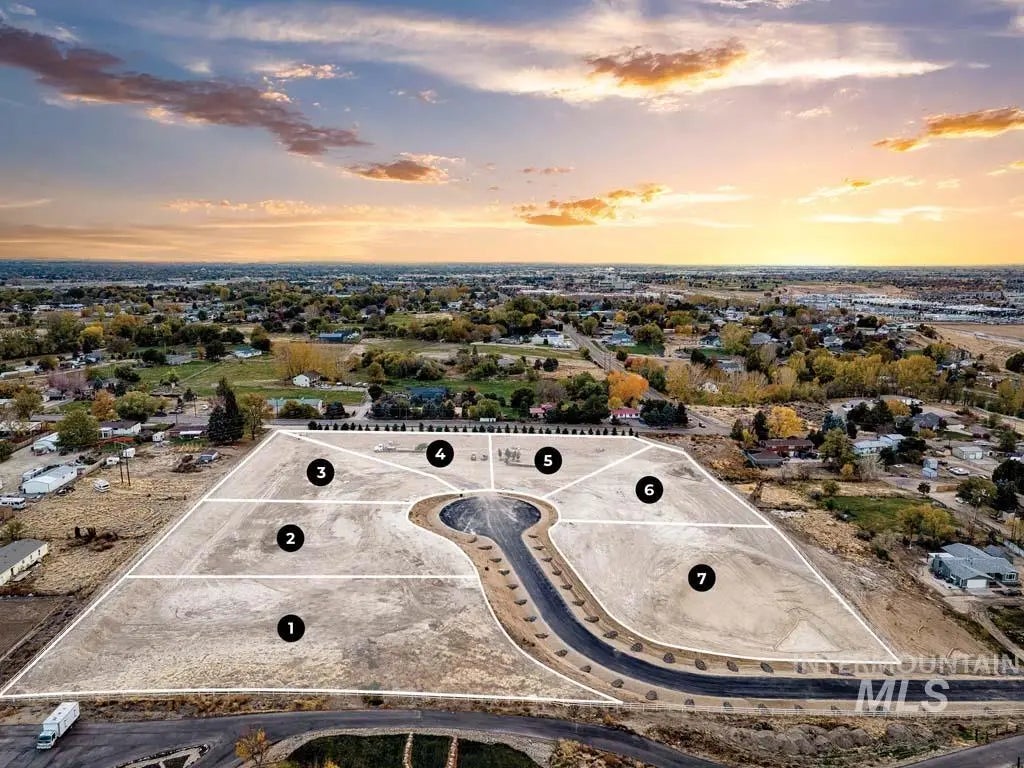 1003 N 63rd Street (lot 5), Nampa