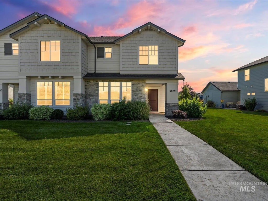 5646 W Stadium Lane, Eagle