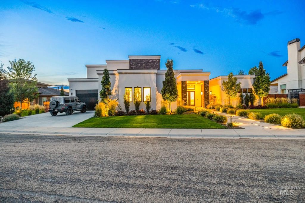 3492 E Heartleaf Dr, Boise