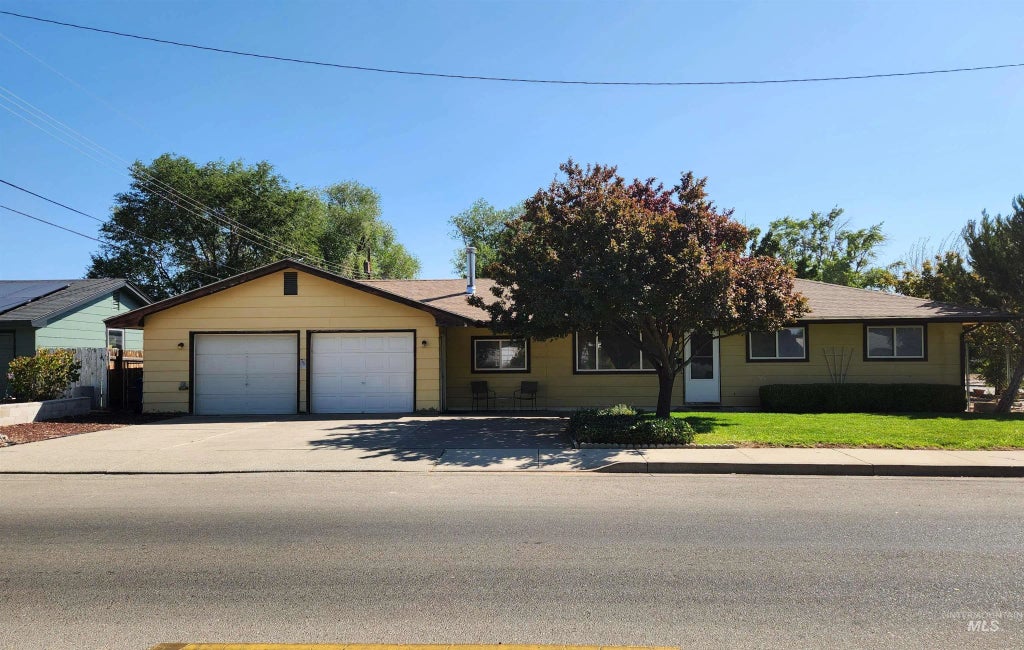 1540 N 10th E, Mountain Home