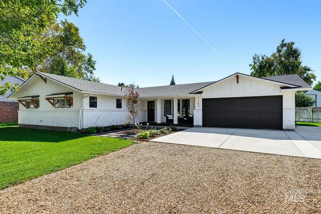 11253 Meadowbrook Dr, Nampa