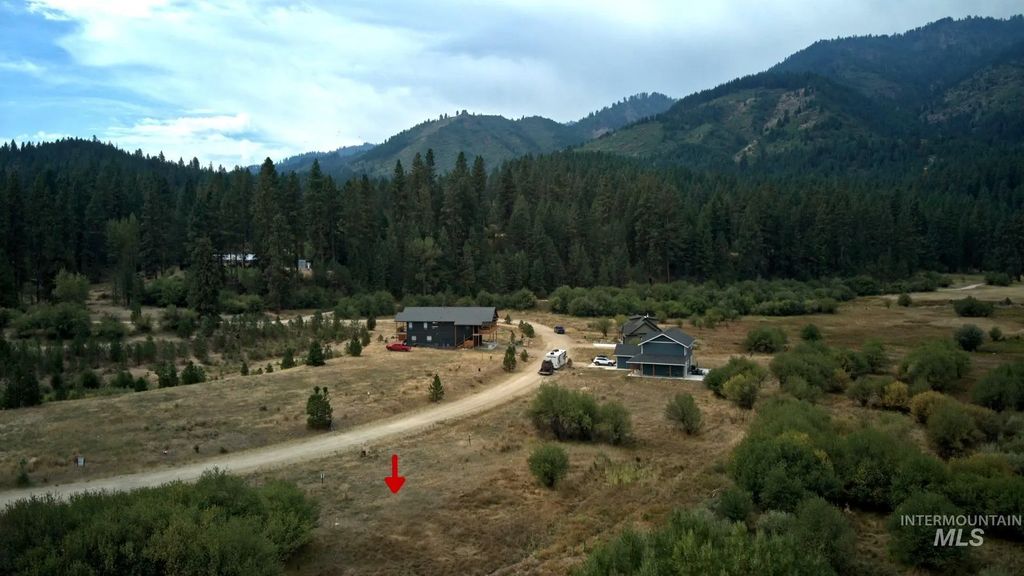 Lot 49 Wapiti, Garden Valley