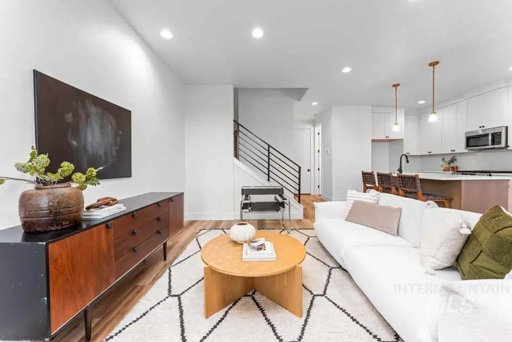 335 E Lombard Ln #the Destin, Eagle