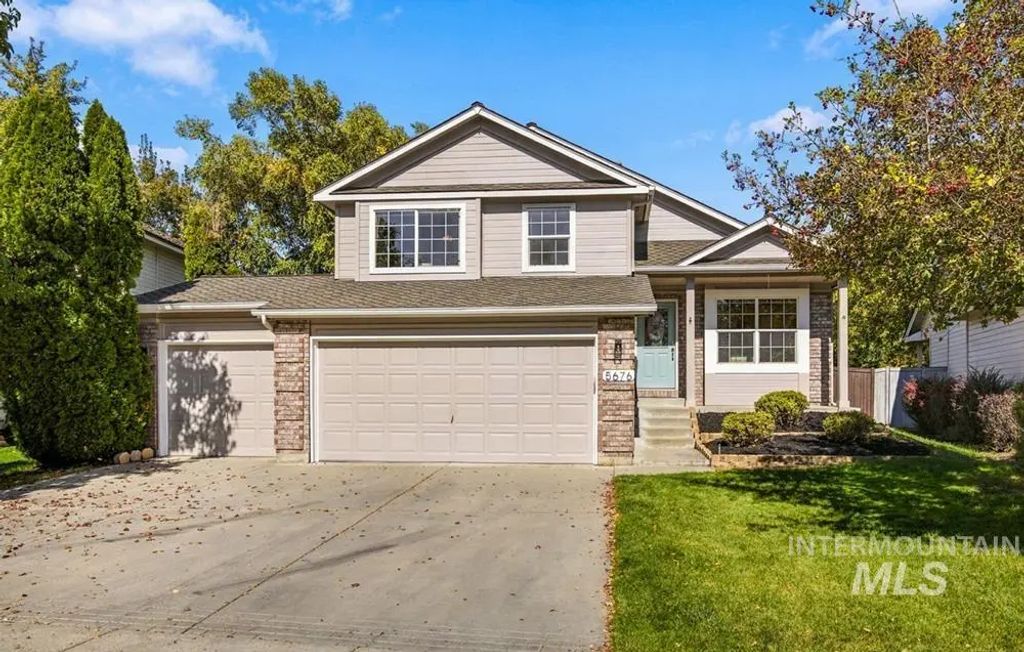 5676 N Riffle Way, Garden City