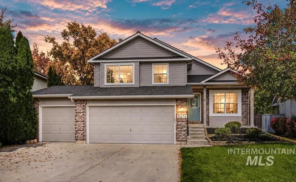 5676 N Riffle Way, Garden City