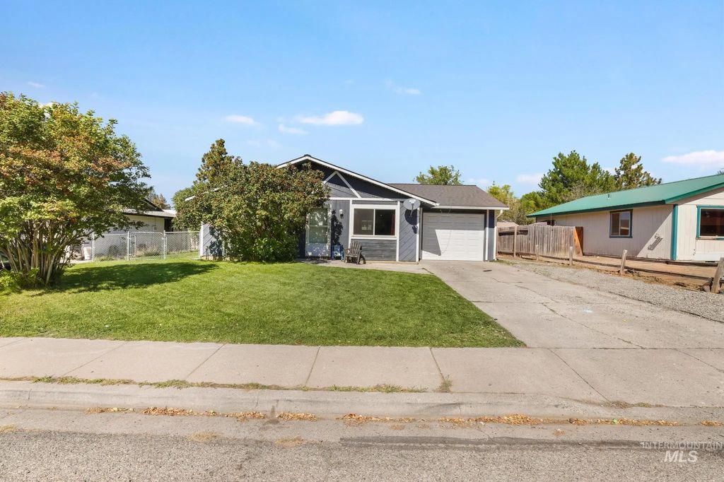 818 19th Ave E, Jerome