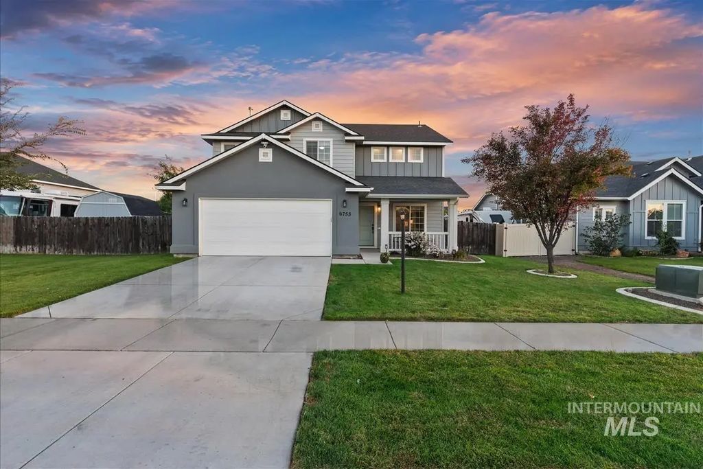 6753 E Grangewood St, Nampa