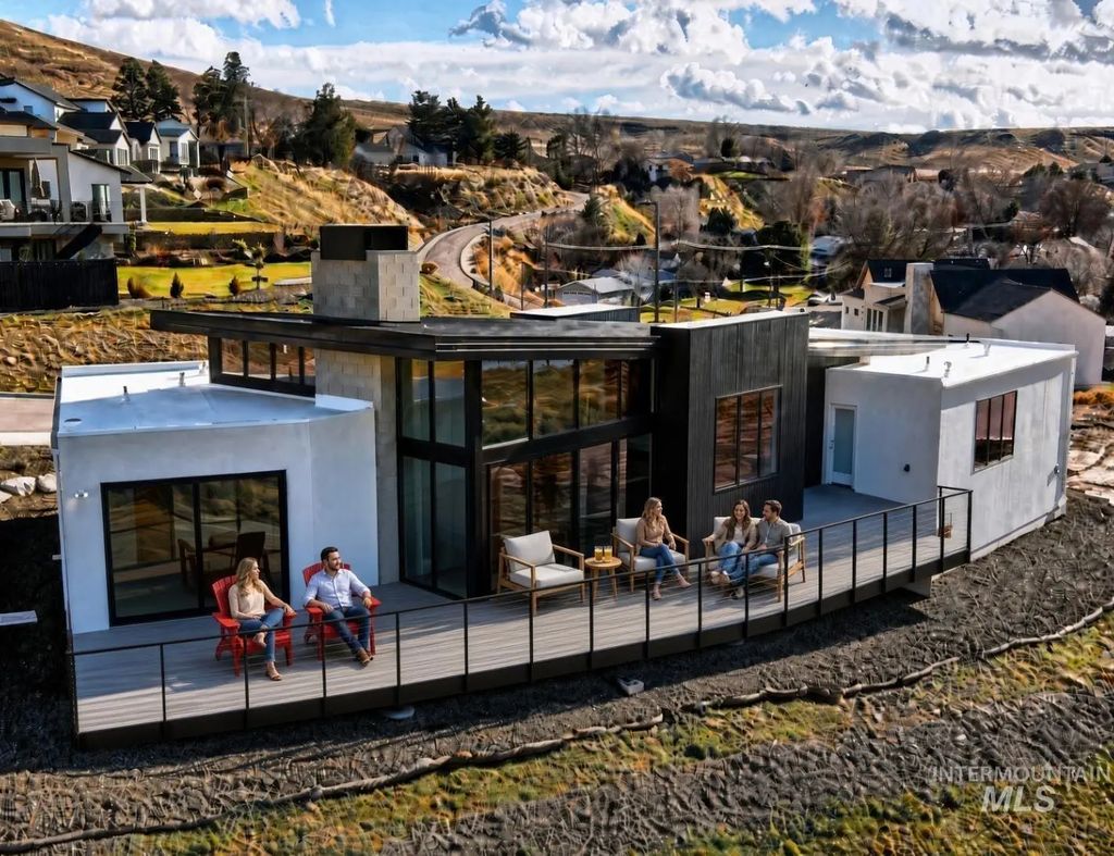 5775 S Brian Way, Boise