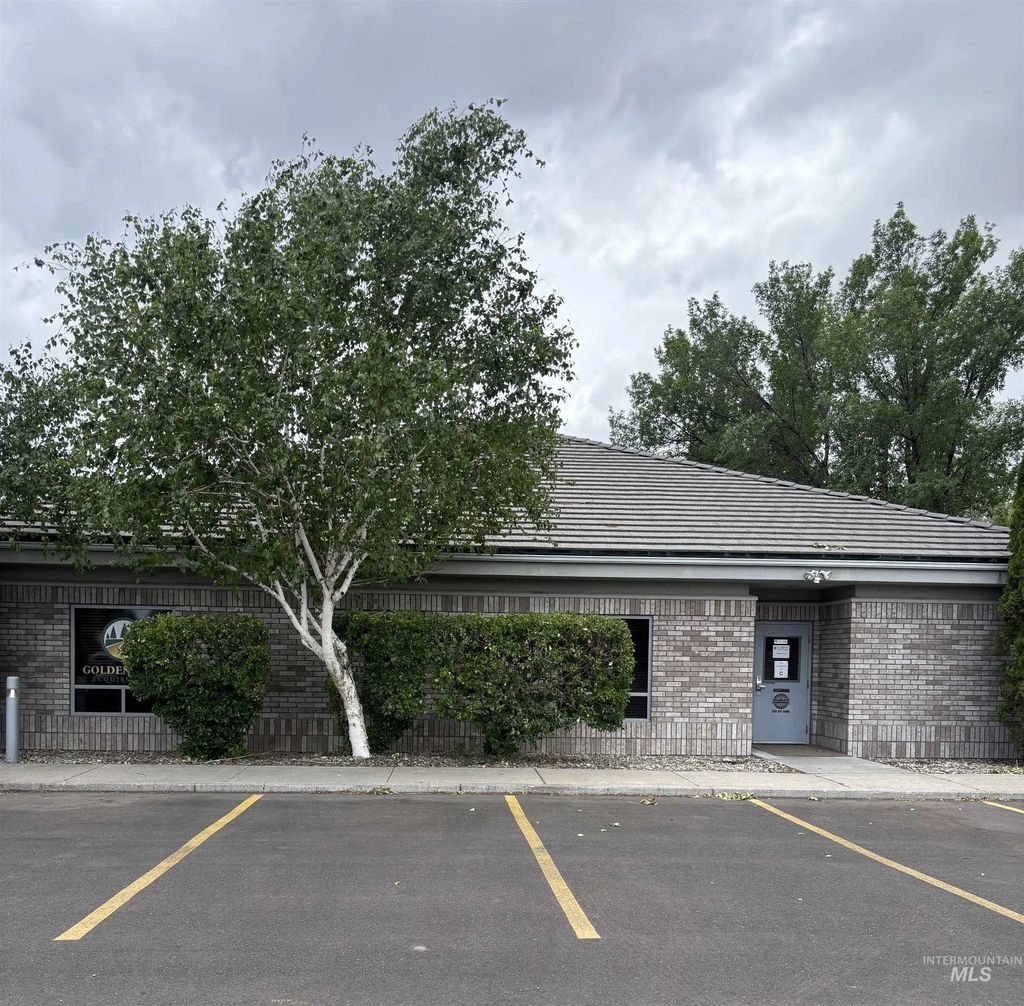 414 Shoup Ave. W. #335, Twin Falls